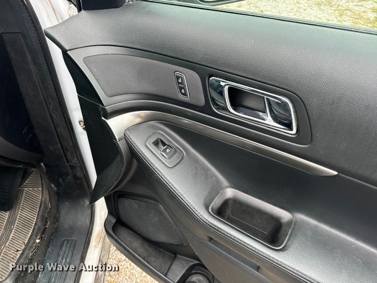 image for item EH6983 2017 Ford Explorer Police Interceptor SUV