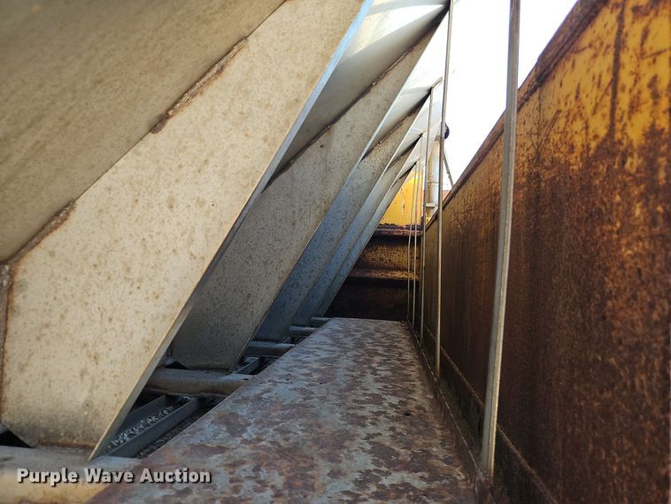 image for item EI8417 1996 International  4900 Crew Cab dump truck