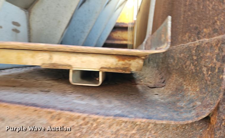 image for item EI8417 1996 International  4900 Crew Cab dump truck