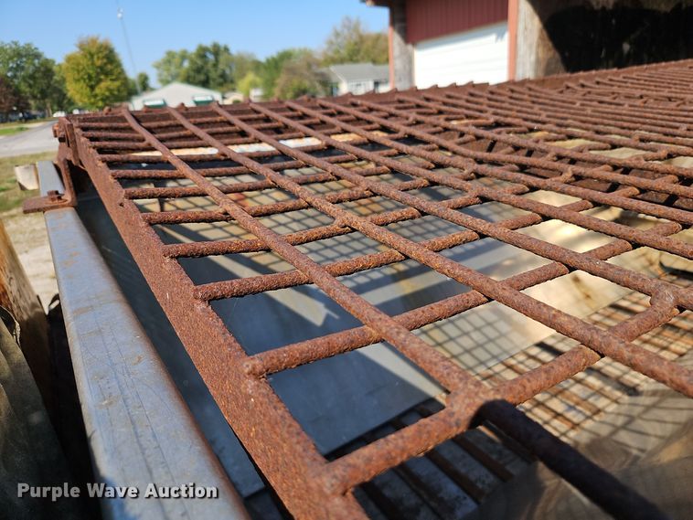 image for item EI8417 1996 International  4900 Crew Cab dump truck