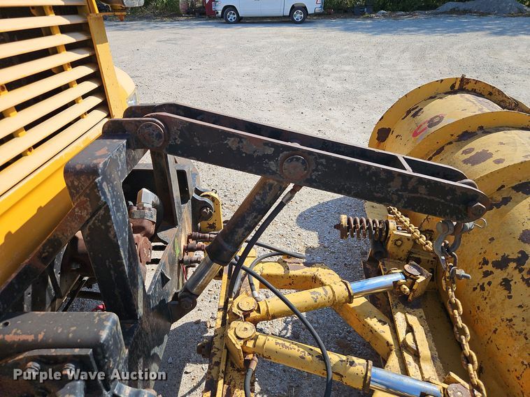 image for item EI8417 1996 International  4900 Crew Cab dump truck