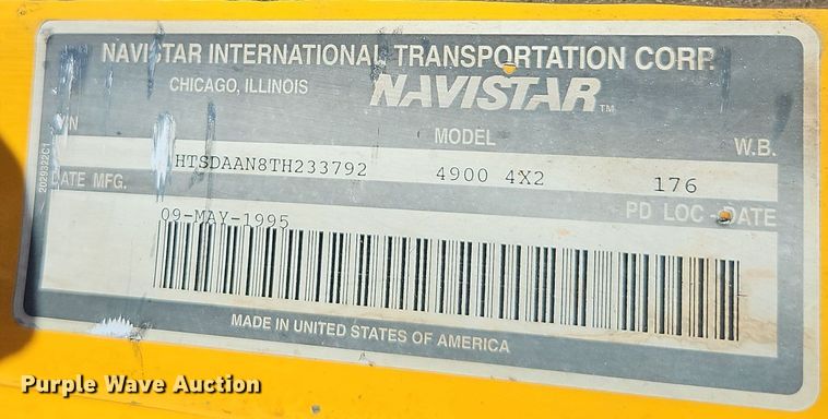 image for item EI8417 1996 International  4900 Crew Cab dump truck