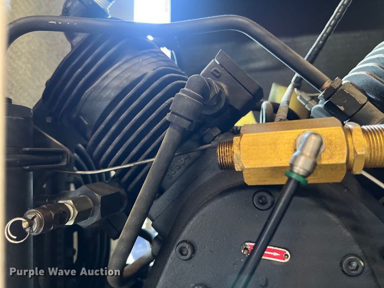 image for item EJ2941 Scott Safety AC0404252110 tank refill system