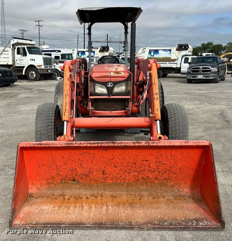 image for item EJ3009 Kubota M5040D MFWD tractor