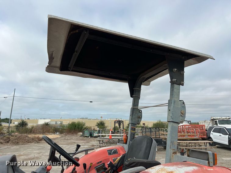 image for item EJ3009 Kubota M5040D MFWD tractor