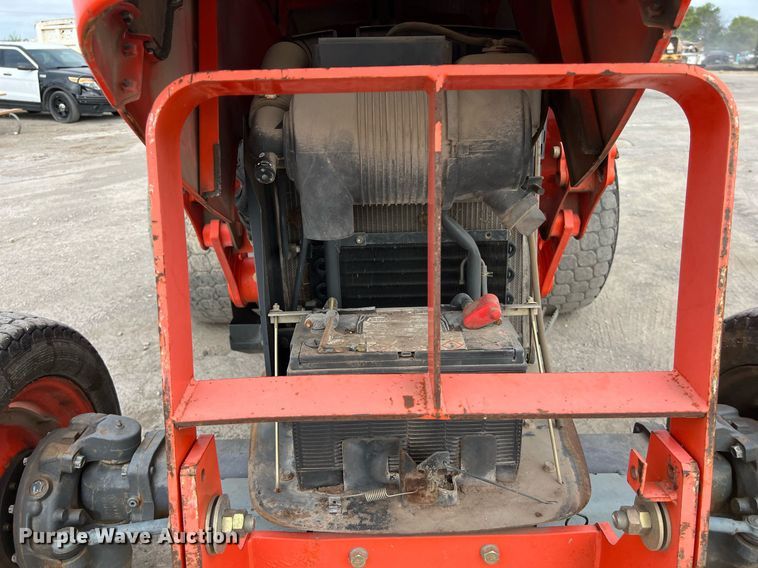 image for item EJ3009 Kubota M5040D MFWD tractor