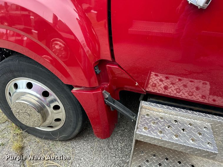 image for item EJ4840 2014 International  TerraStar SFA 4X2 ambulance