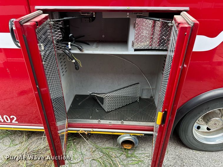 image for item EJ4840 2014 International  TerraStar SFA 4X2 ambulance