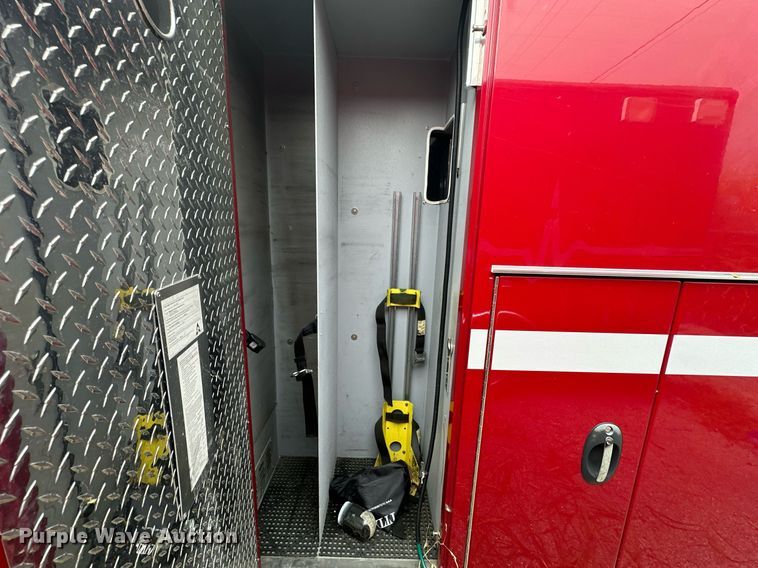 image for item EJ4840 2014 International  TerraStar SFA 4X2 ambulance