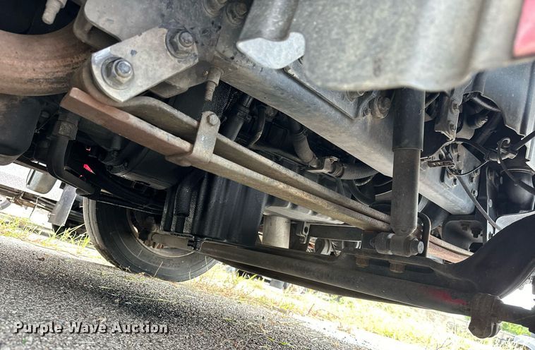 image for item EJ4840 2014 International  TerraStar SFA 4X2 ambulance