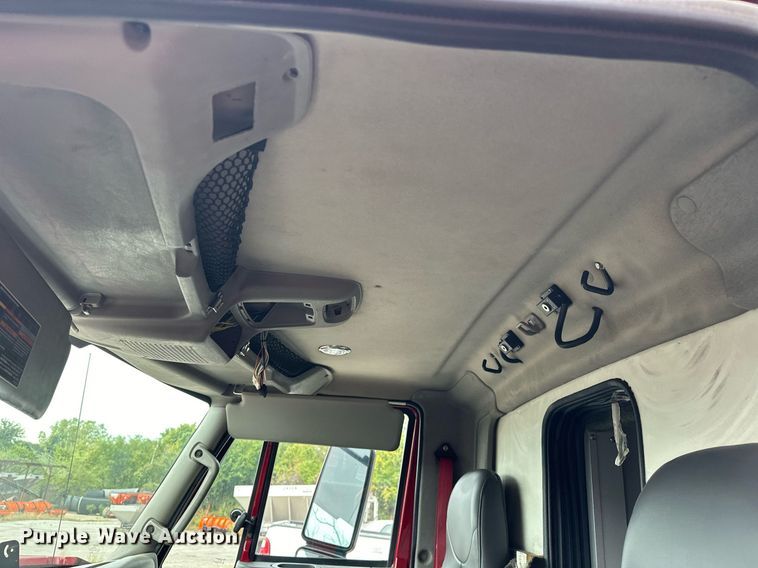 image for item EJ4840 2014 International  TerraStar SFA 4X2 ambulance