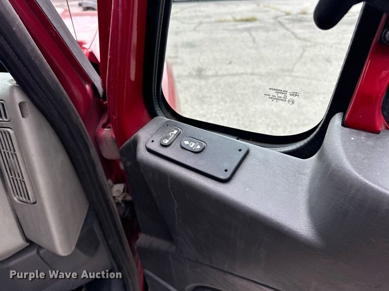 image for item EJ4840 2014 International  TerraStar SFA 4X2 ambulance