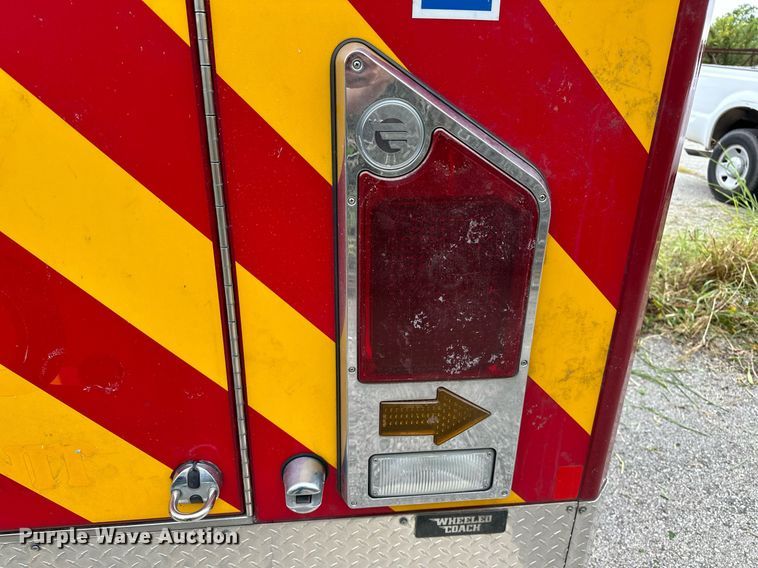 image for item EJ4840 2014 International  TerraStar SFA 4X2 ambulance