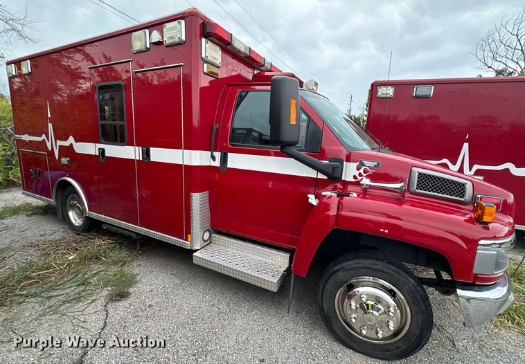 image for item EJ4841 2009 Chevrolet  C4500 ambulance