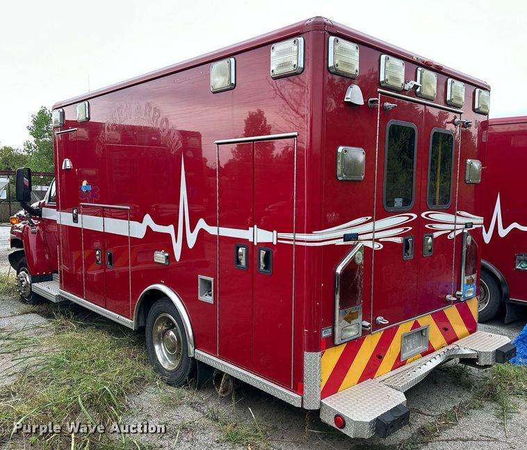 image for item EJ4841 2009 Chevrolet  C4500 ambulance