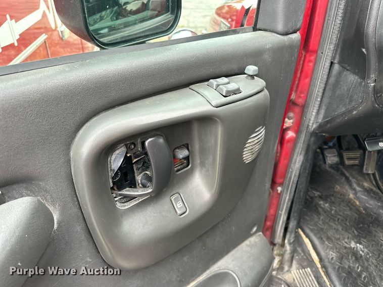 image for item EJ4841 2009 Chevrolet  C4500 ambulance