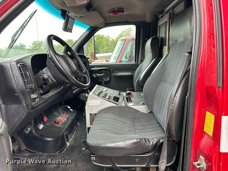 image for item EJ4841 2009 Chevrolet  C4500 ambulance