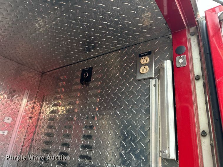 image for item EJ4841 2009 Chevrolet  C4500 ambulance