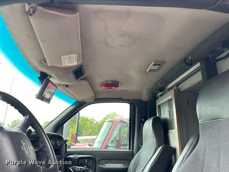 image for item EJ4841 2009 Chevrolet  C4500 ambulance