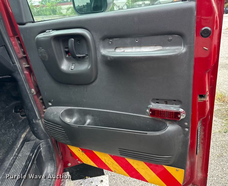 image for item EJ4841 2009 Chevrolet  C4500 ambulance