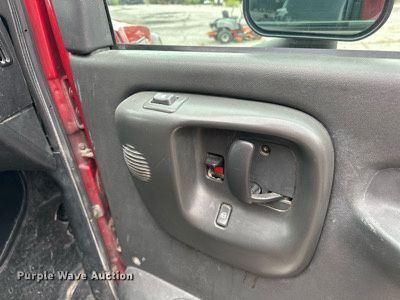 image for item EJ4841 2009 Chevrolet  C4500 ambulance