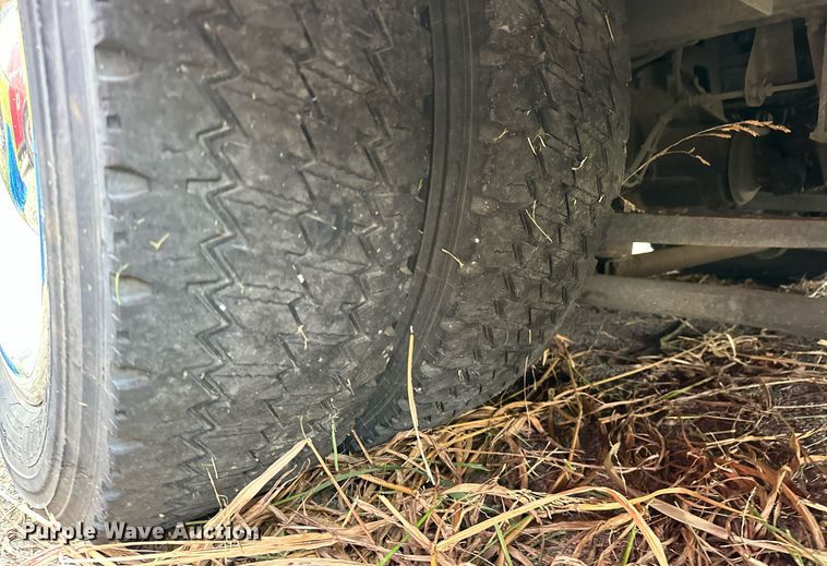 image for item EJ4841 2009 Chevrolet  C4500 ambulance