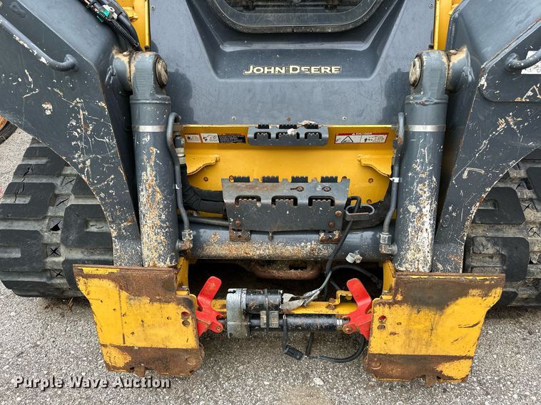 image for item EJ4844 2017 John Deere 331G tracked skid steer loader