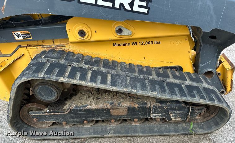 image for item EJ4844 2017 John Deere 331G tracked skid steer loader