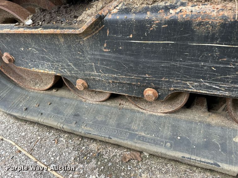 image for item EJ4844 2017 John Deere 331G tracked skid steer loader