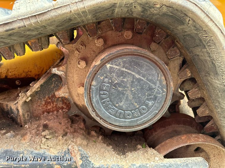 image for item EJ4844 2017 John Deere 331G tracked skid steer loader