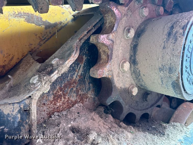 image for item EJ4844 2017 John Deere 331G tracked skid steer loader