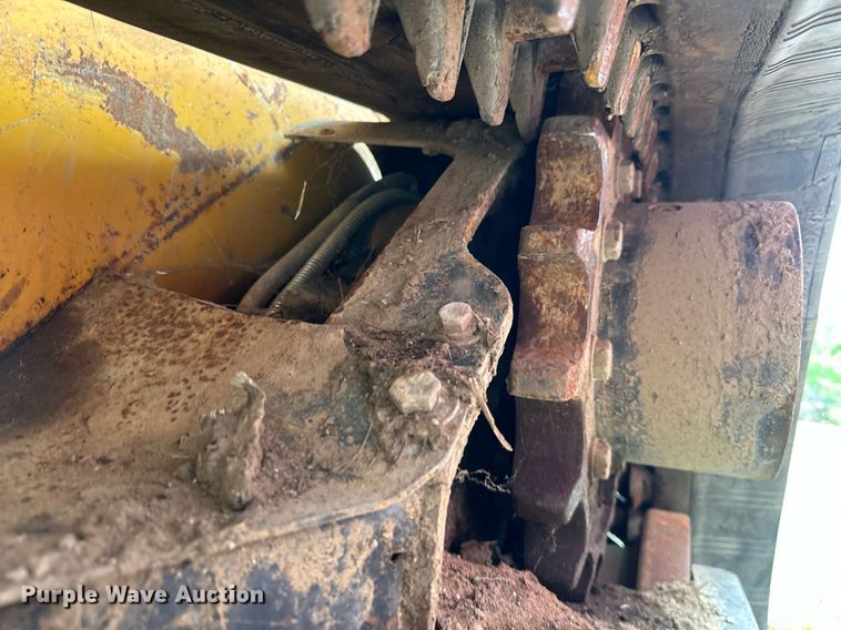 image for item EJ4844 2017 John Deere 331G tracked skid steer loader