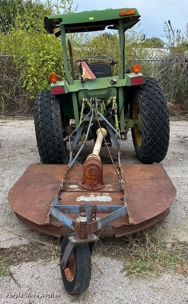 image for item EJ4845 1990 John Deere 970 tractor