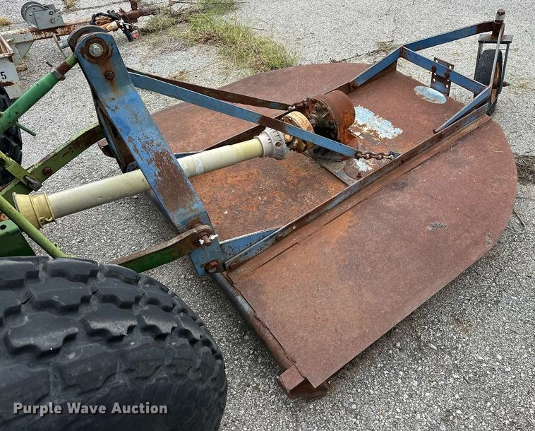 image for item EJ4845 1990 John Deere 970 tractor