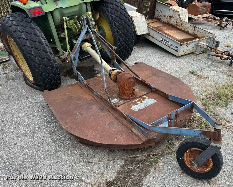 image for item EJ4845 1990 John Deere 970 tractor