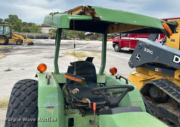image for item EJ4845 1990 John Deere 970 tractor