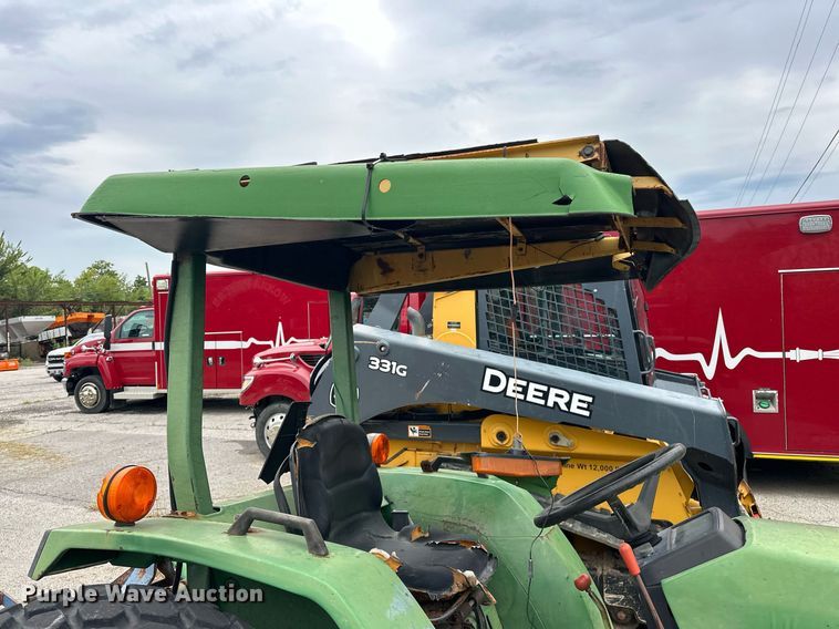 image for item EJ4845 1990 John Deere 970 tractor