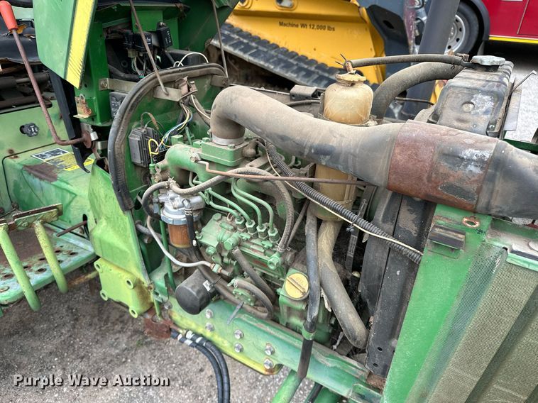 image for item EJ4845 1990 John Deere 970 tractor