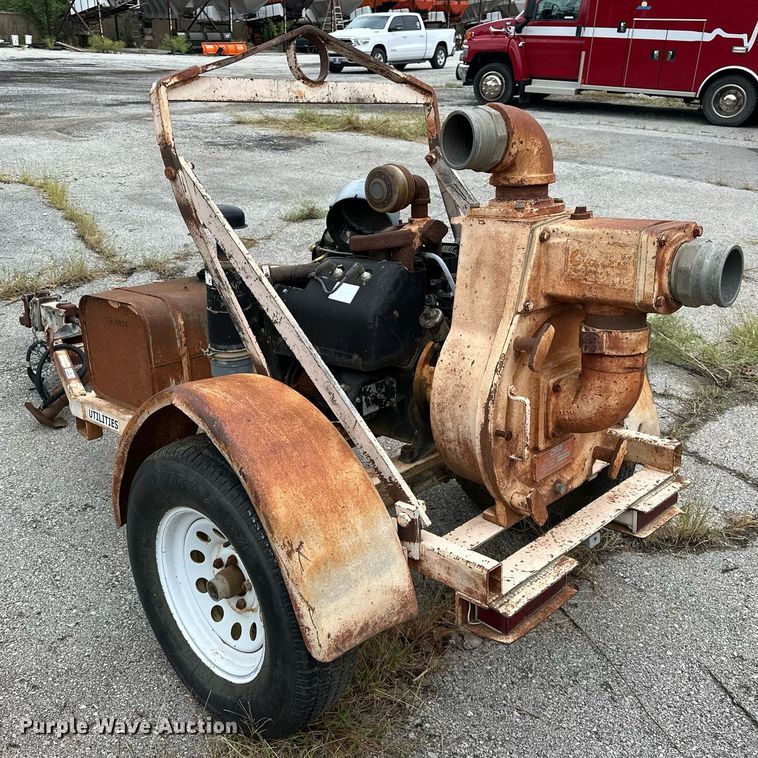 image for item EJ4846 2000 CH&E 2806T trash pump