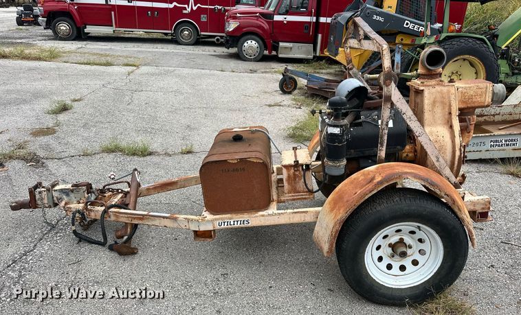 image for item EJ4846 2000 CH&E 2806T trash pump