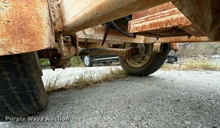 image for item EJ4846 2000 CH&E 2806T trash pump