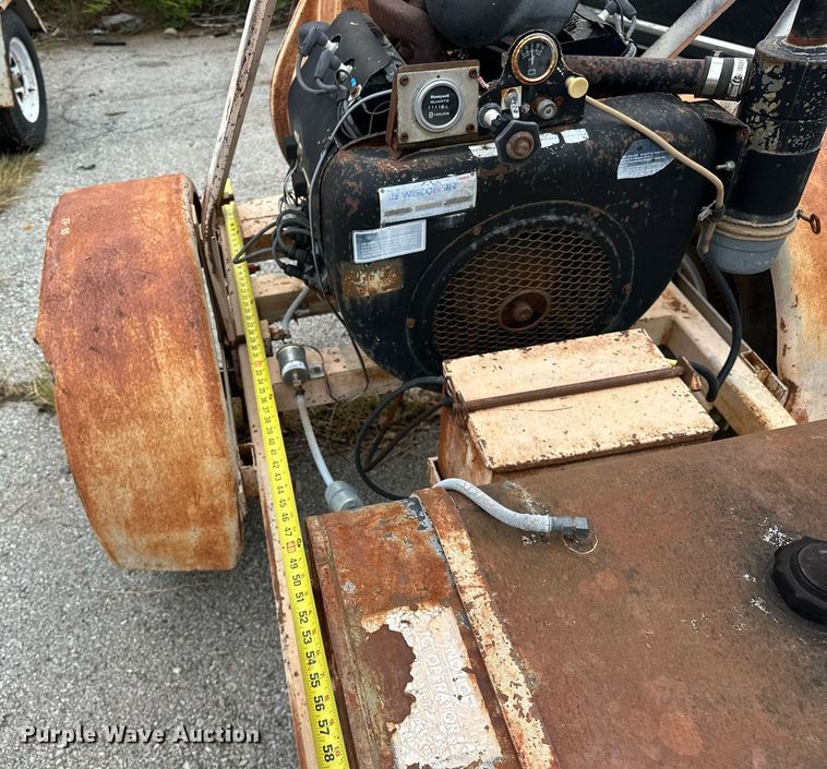 image for item EJ4846 2000 CH&E 2806T trash pump