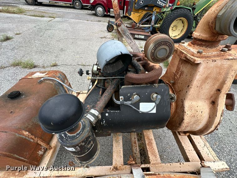 image for item EJ4846 2000 CH&E 2806T trash pump