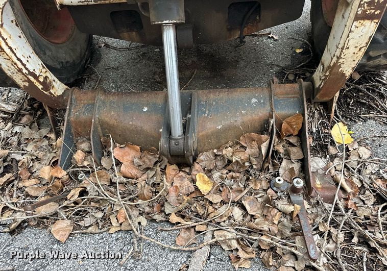 image for item EJ4849 2001 Bobcat  863 skid steer loader