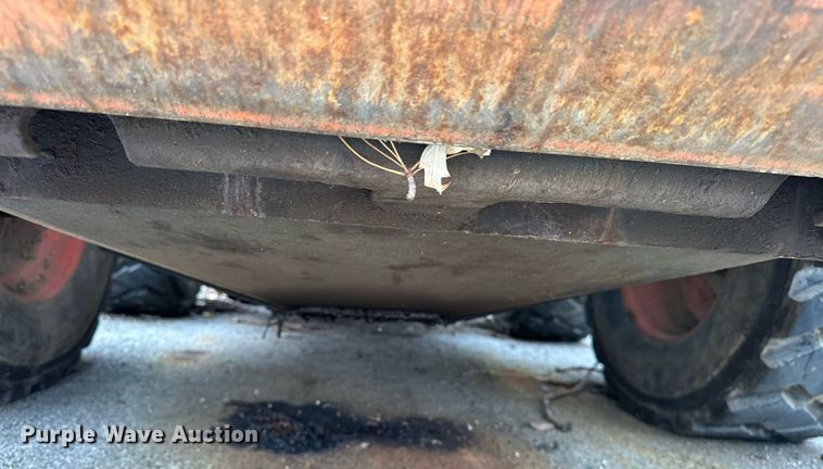 image for item EJ4849 2001 Bobcat  863 skid steer loader