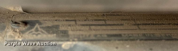 image for item EJ4849 2001 Bobcat  863 skid steer loader