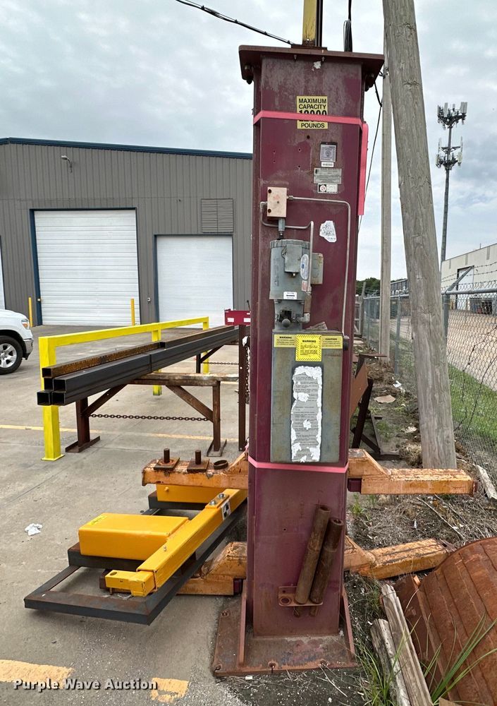 image for item EJ4851 Mowhawk LMF-12 automotive lift 