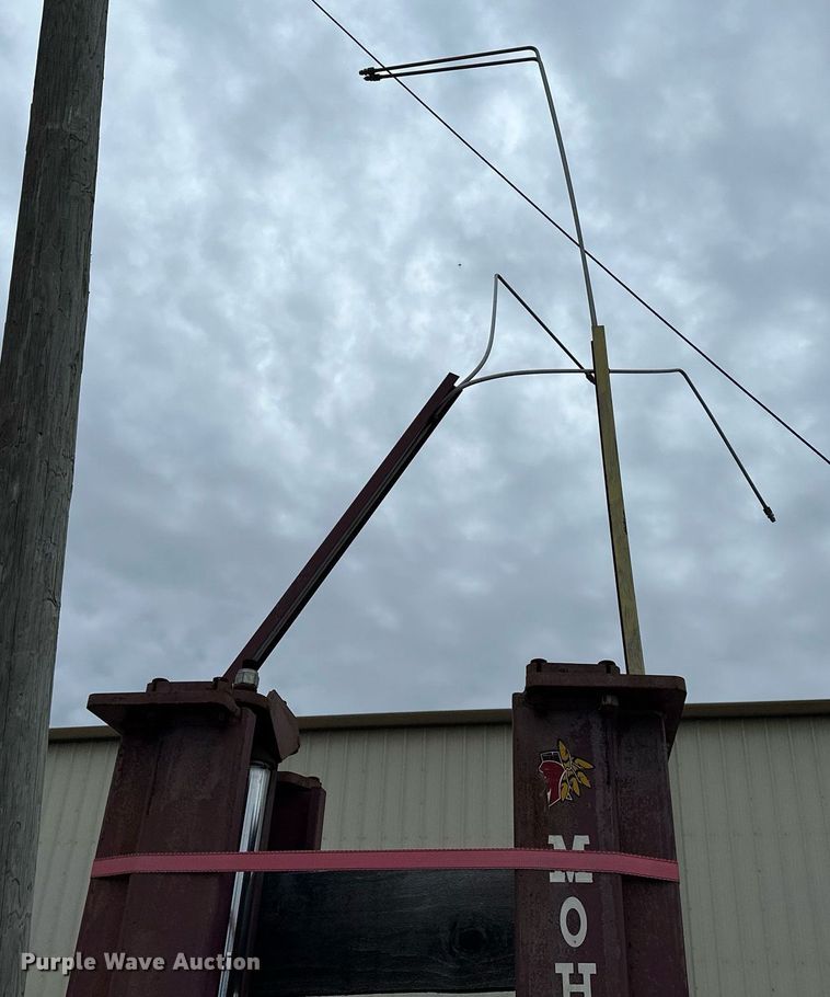 image for item EJ4851 Mowhawk LMF-12 automotive lift 