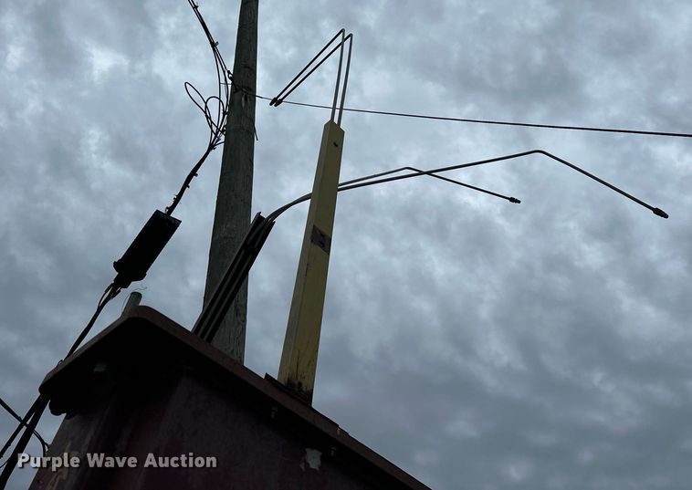 image for item EJ4851 Mowhawk LMF-12 automotive lift 