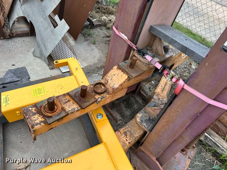 image for item EJ4851 Mowhawk LMF-12 automotive lift 